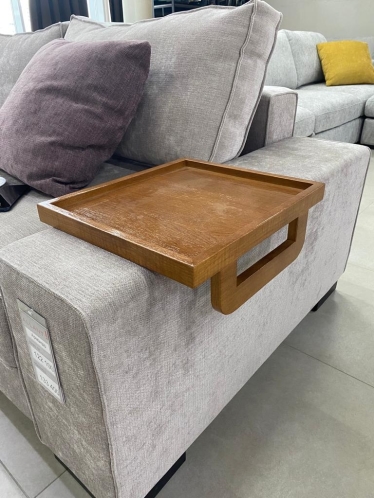 Столик на подлокотник