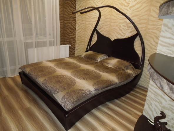 Кровать из массива Афра